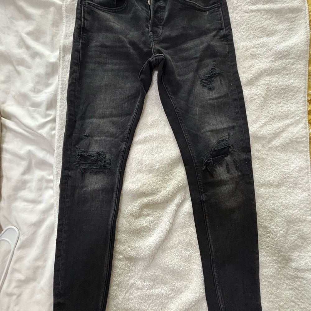 Men's black trousers — fast fashion (Inditex) / SIZE  USA 30 ZARA.